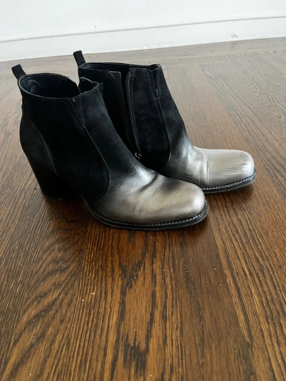 Vintage Jo Ghost silver-toe booties - made in Italy